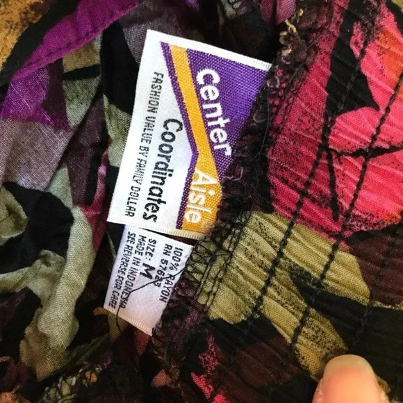 Summer Shorts Women Size M - Picture 5 of 5